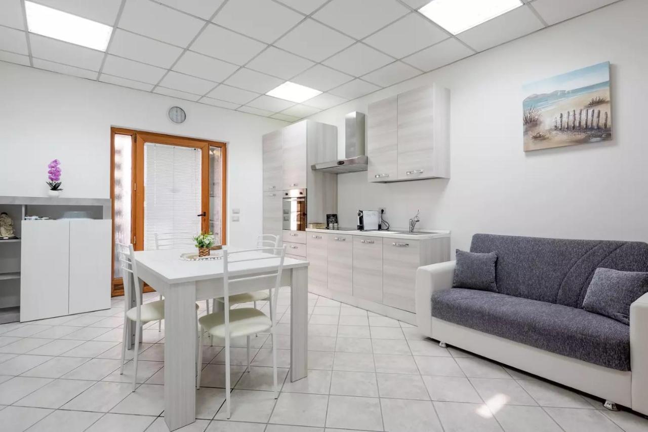 Saint Simplicio House Apartment Olbia Exterior photo